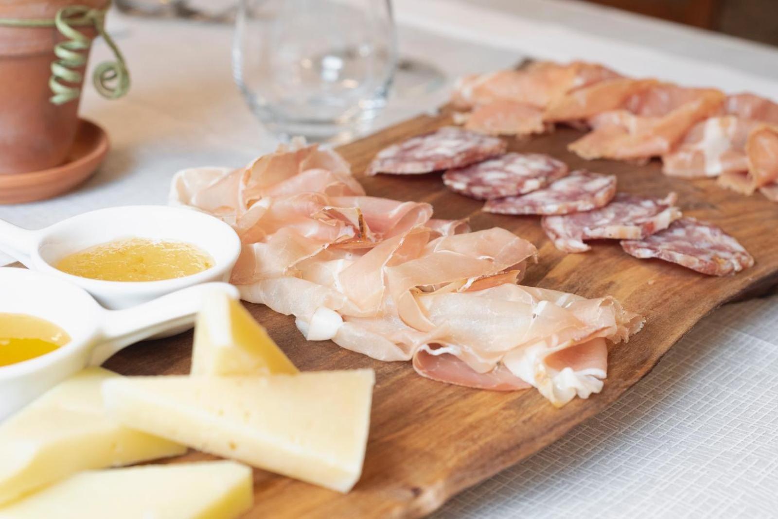 Ristorante E B&B In Sella Pozzis Εξωτερικό φωτογραφία